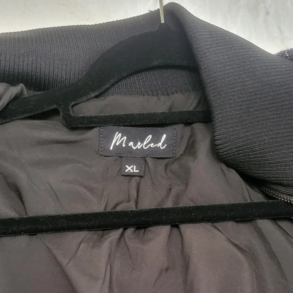 Marled elegant bomber